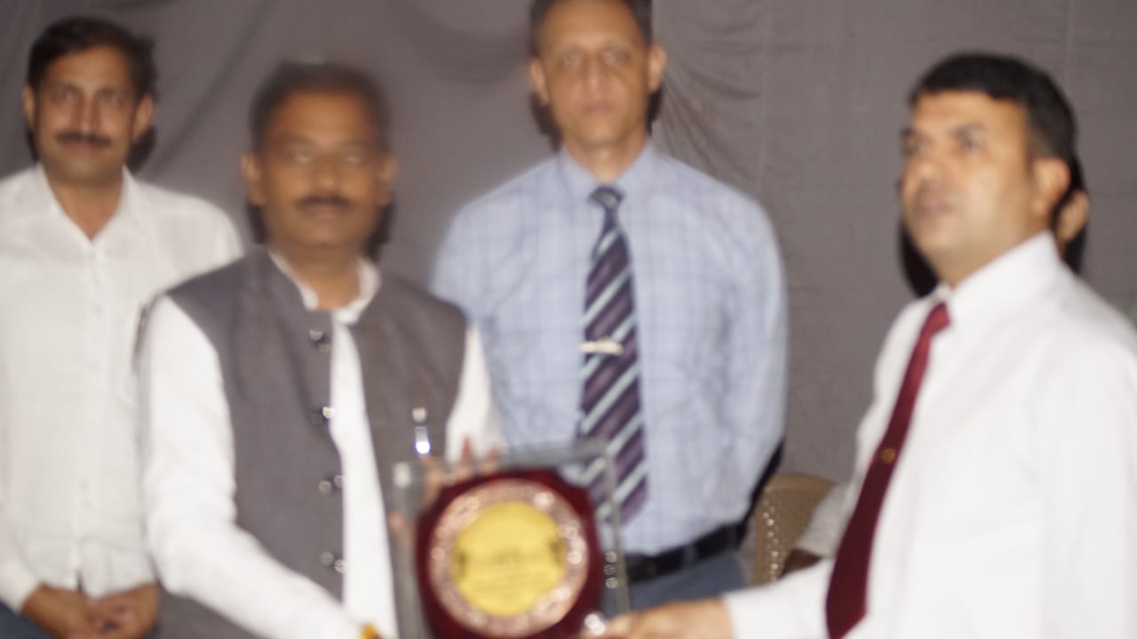 IH Hockey Sr.May 2023