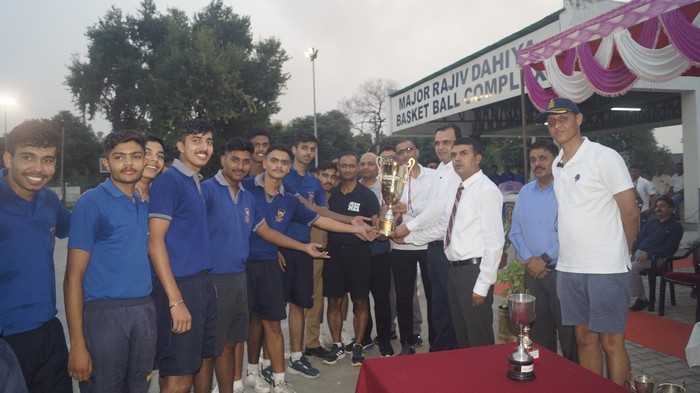 IH BASKETBALL TOURNAMENT (SR)
