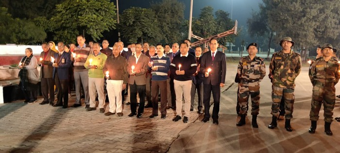 Tributes paid to CDS General Bipin Rawat