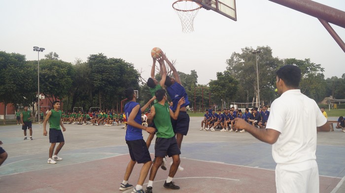 IH BASKETBALL TOURNAMENT (SR)