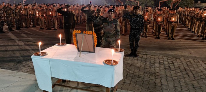 Tributes paid to CDS General Bipin Rawat