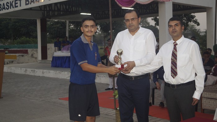 IH BASKETBALL TOURNAMENT (SR)