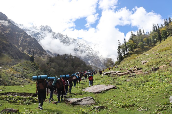 ALL INDIA SAINIK SCHOOLS, MOUNTAINEERING EXPEDITION TO SHITIDHAR PEAK (17348 FEET) IN MANALI REGION