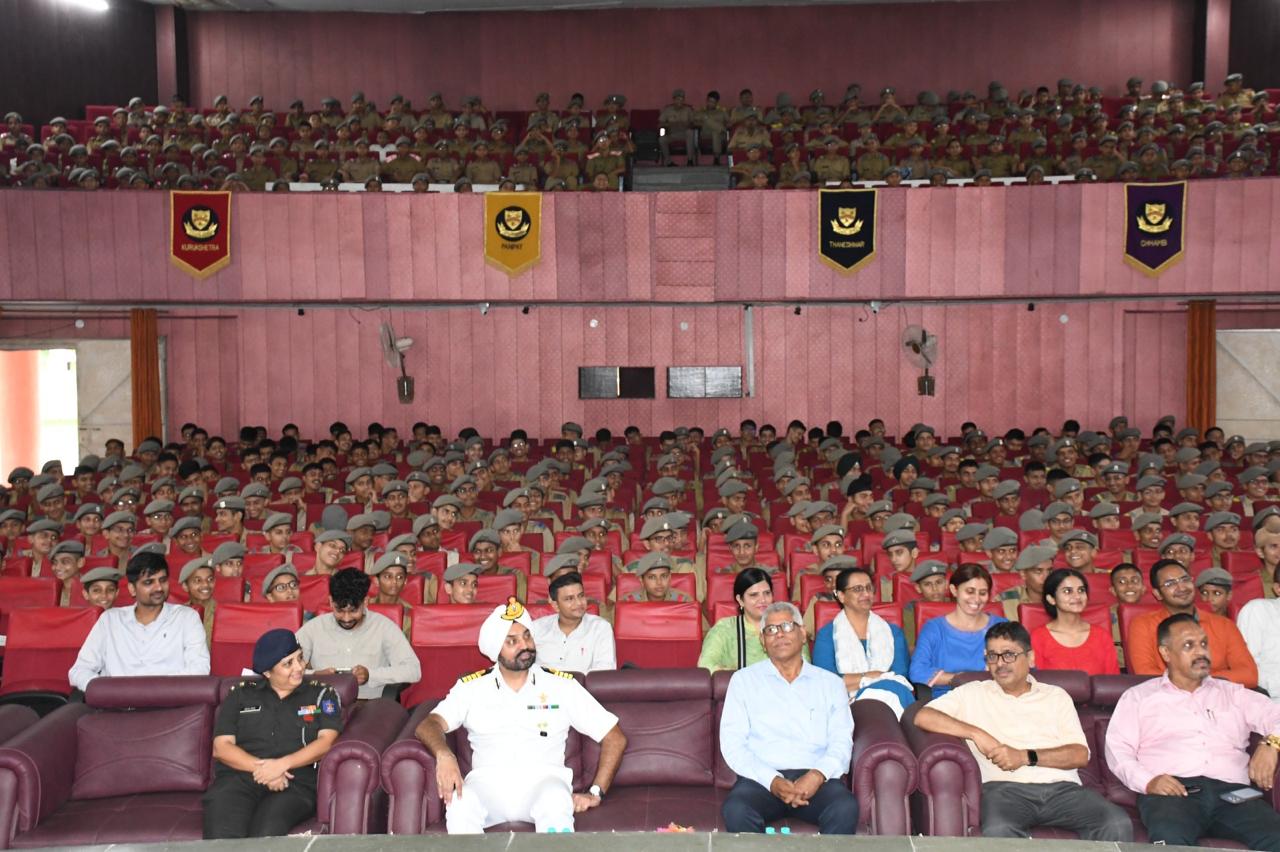 Honouring the Distinguished Service of Shri Baidya Nath Jha