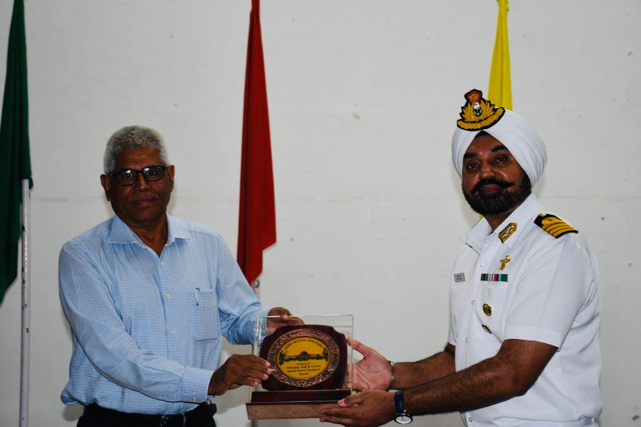 Honouring the Distinguished Service of Shri Baidya Nath Jha