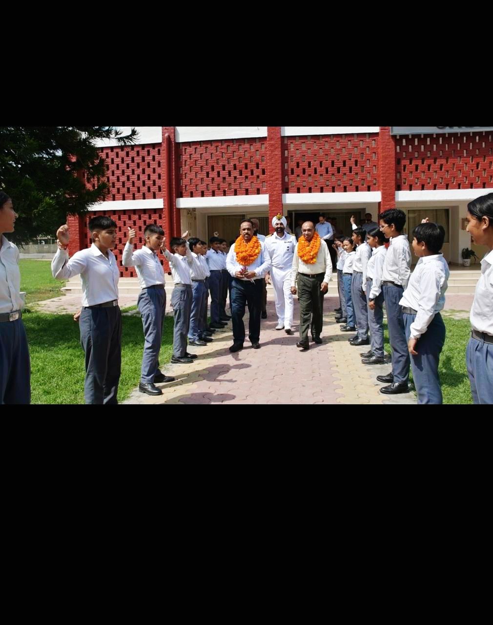 Honouring the Distinguished Service of Shri Narender Nandal and Shri Mukesh Sharma